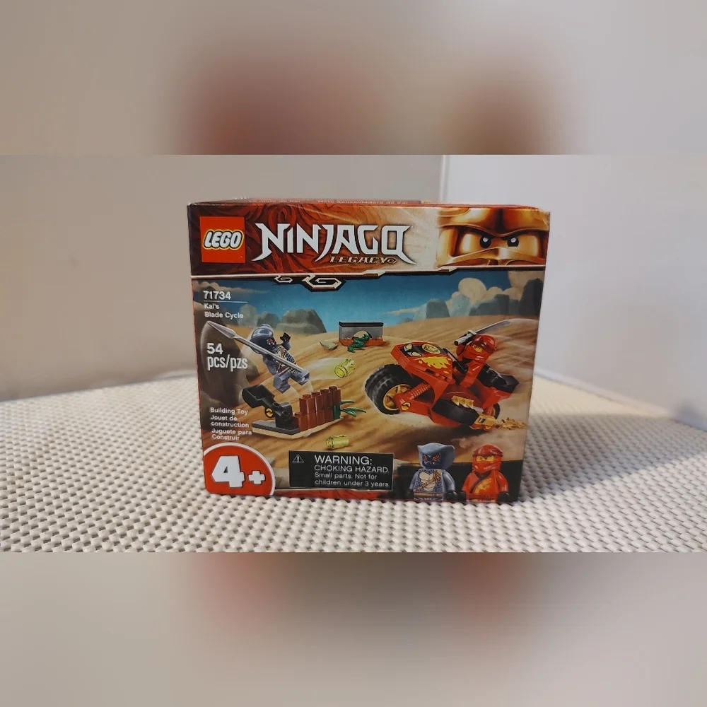 Lego Ninjago 71734 Kai's Blade Cycle Building Toy Set NWT